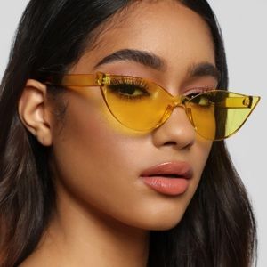Sophisticated Yellow Sunglasses from Fashion Nova! Size: One-size